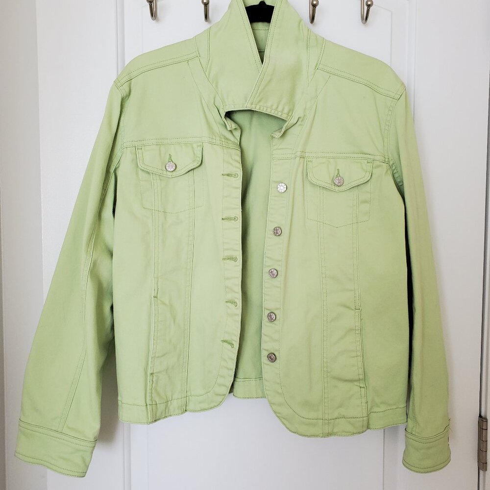 Light Green Women's Jacket - Casual Button-Up Coat